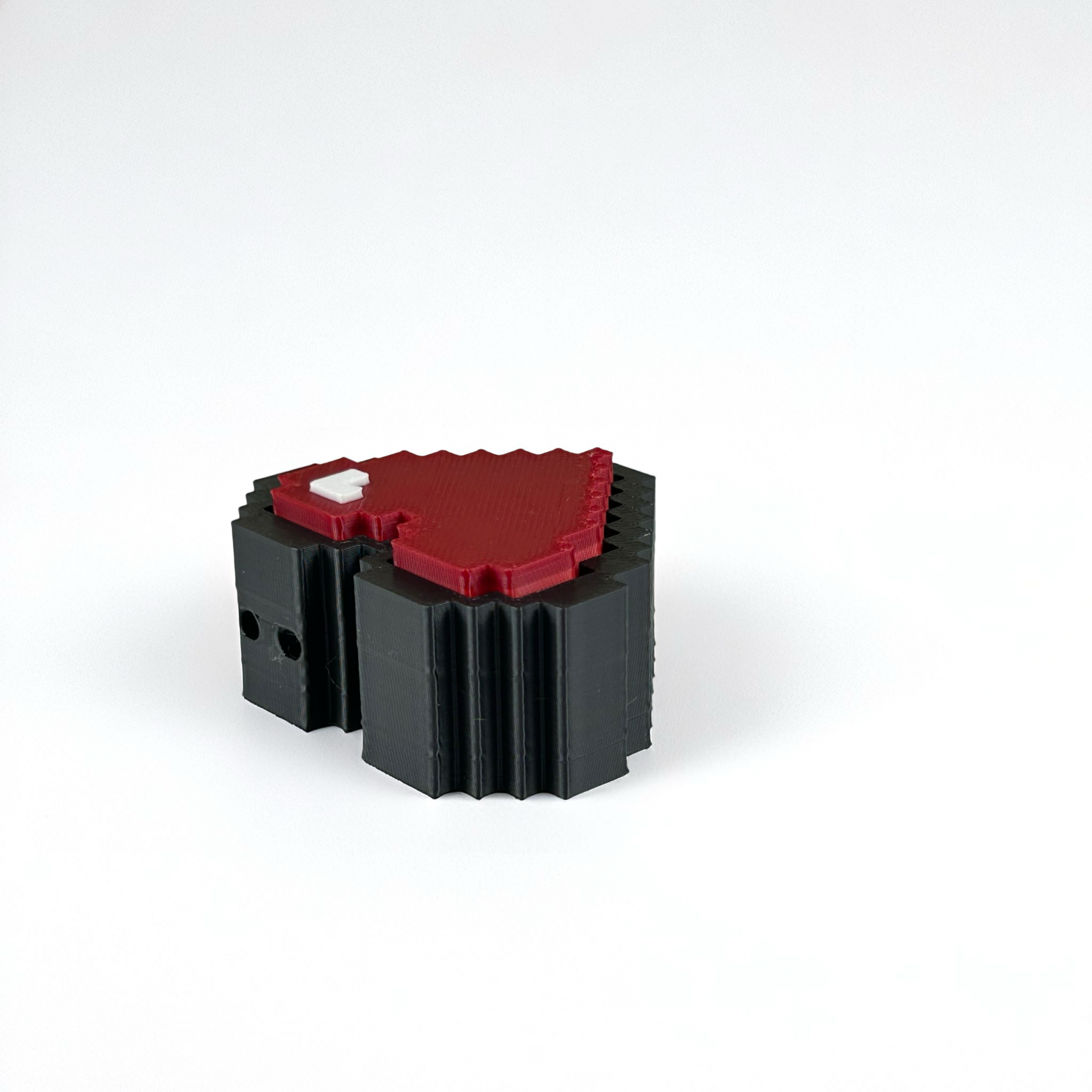 Pixel Heart Clicker Keychain – Retro Stress Relief Fidget Toy for Gamers & Geeks - Image 9